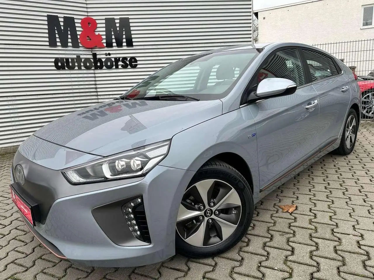 Photo 1 : Hyundai Ioniq 2018 Électrique