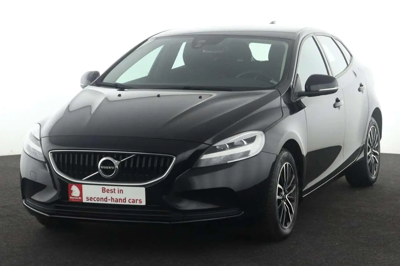 Photo 1 : Volvo V40 2019 Diesel