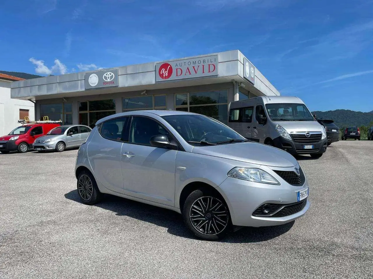 Photo 1 : Lancia Ypsilon 2018 Essence