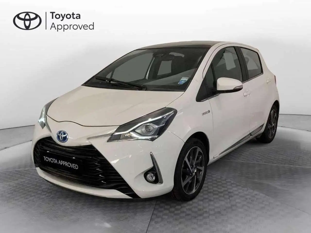 Photo 1 : Toyota Yaris 2018 Hybride