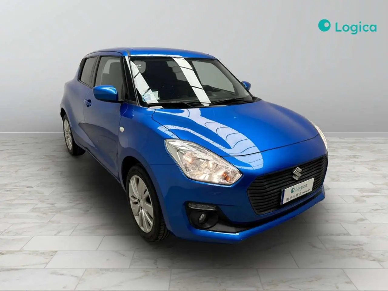 Photo 1 : Suzuki Swift 2018 Petrol