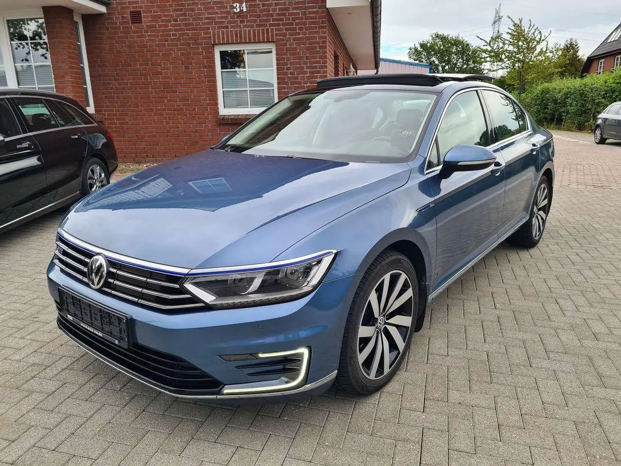 Photo 1 : Volkswagen Passat 2016 Hybrid