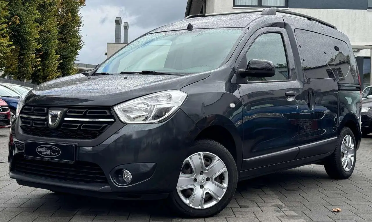 Photo 1 : Dacia Dokker 2020 Petrol