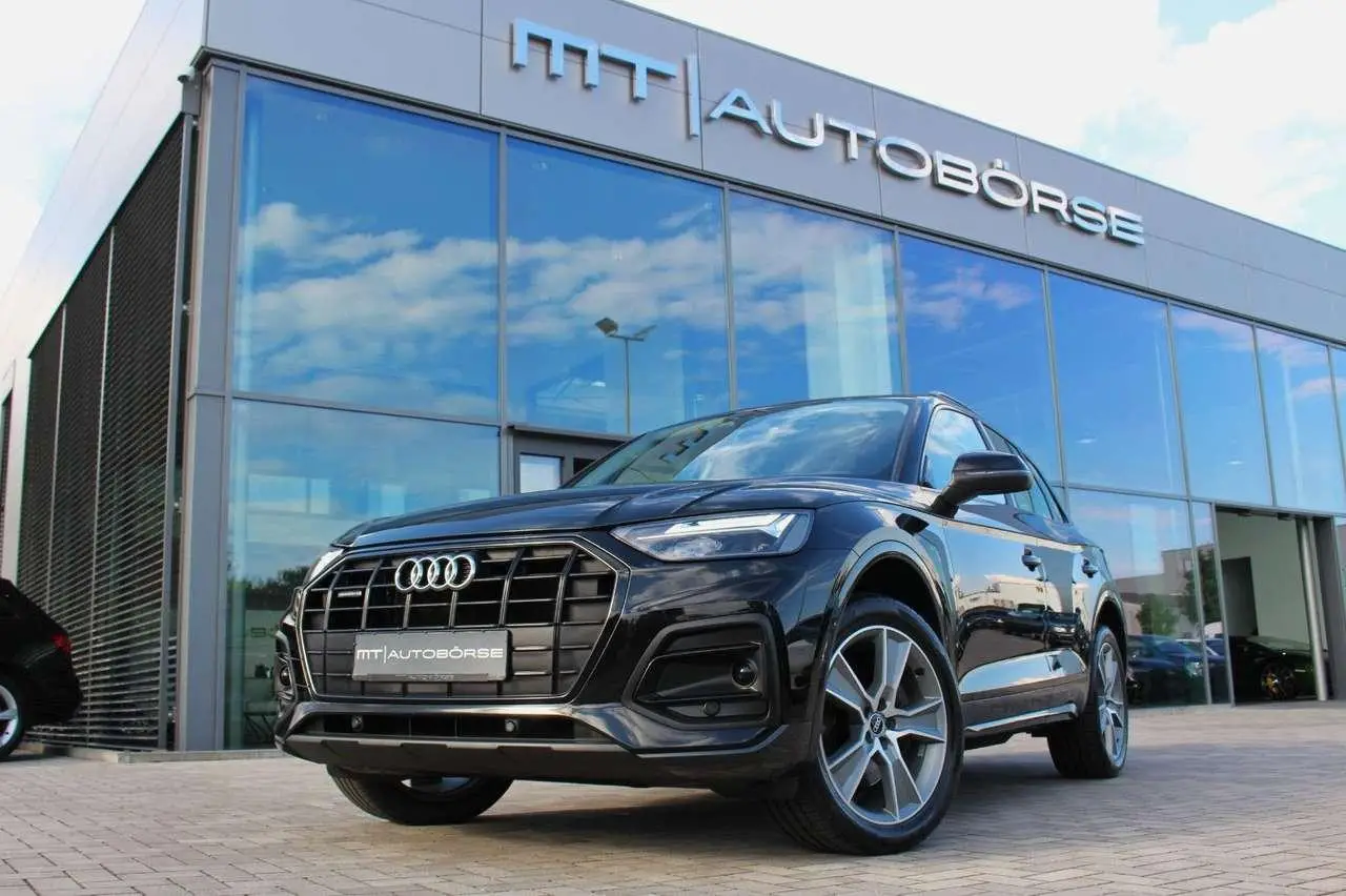 Photo 1 : Audi Q5 2021 Diesel