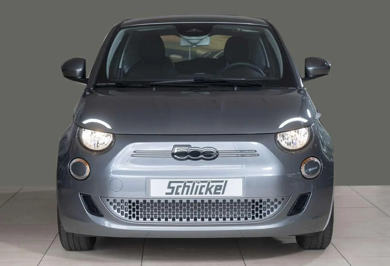 Photo 1 : Fiat 500 2022 Électrique