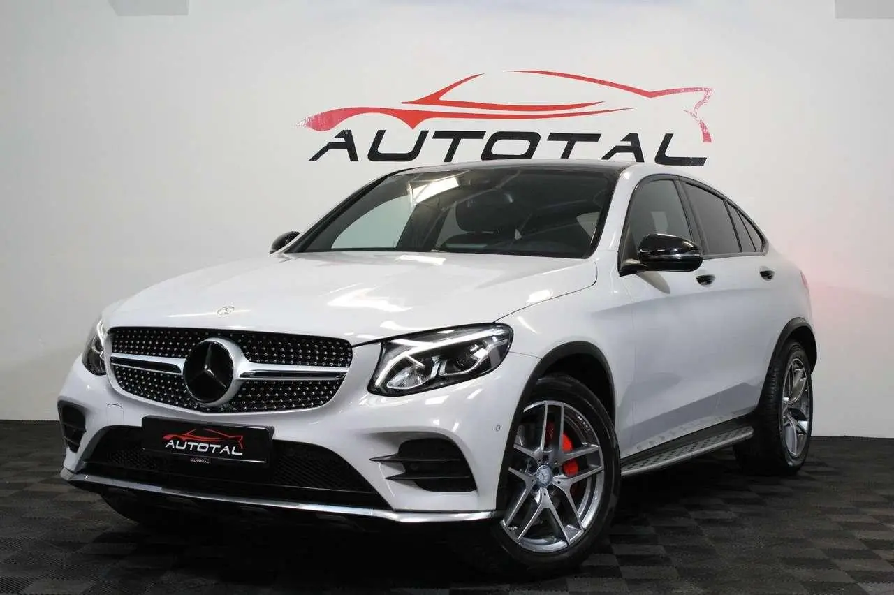 Photo 1 : Mercedes-benz Classe Glc 2016 Petrol