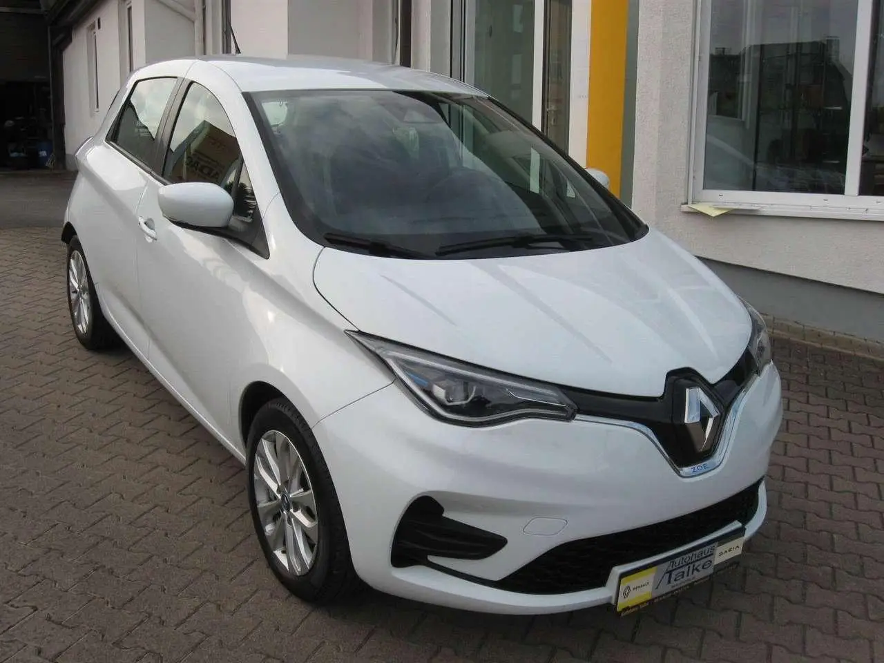 Photo 1 : Renault Zoe 2020 Électrique