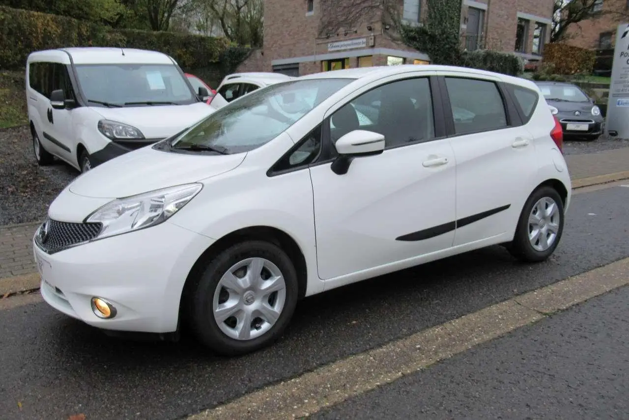 Photo 1 : Nissan Note 2015 Petrol