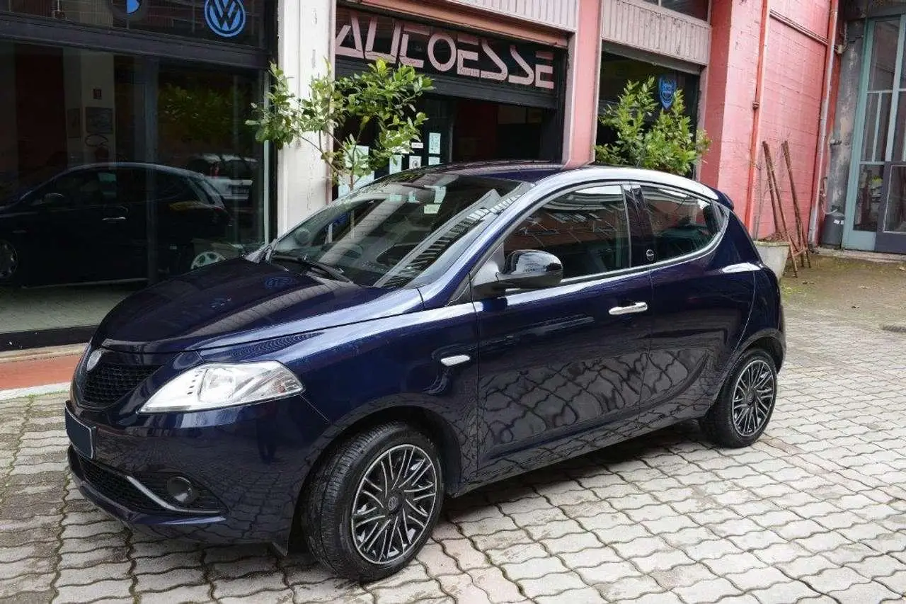 Photo 1 : Lancia Ypsilon 2021 Hybride