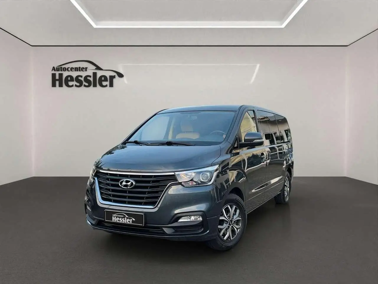 Photo 1 : Hyundai H-1 2020 Diesel