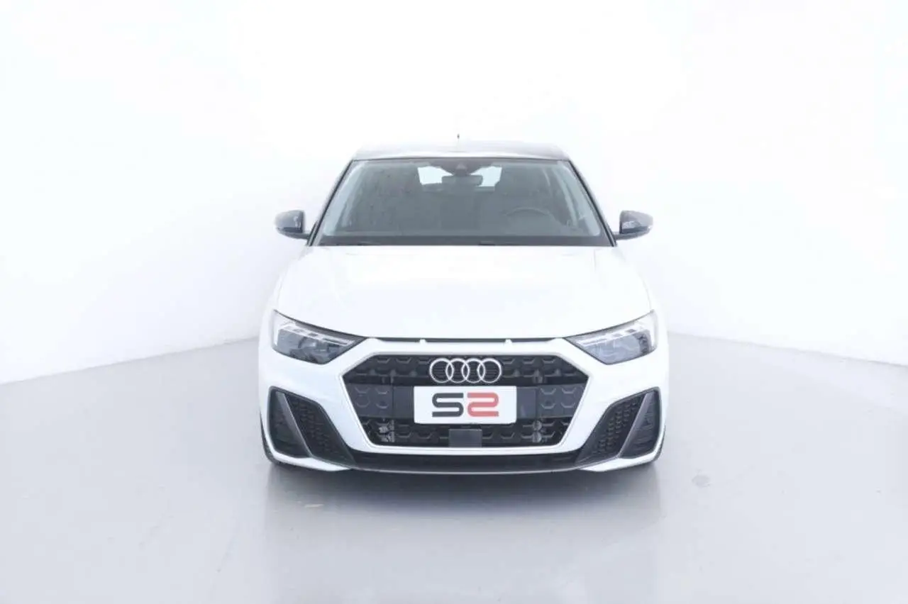 Photo 1 : Audi A1 2023 Petrol