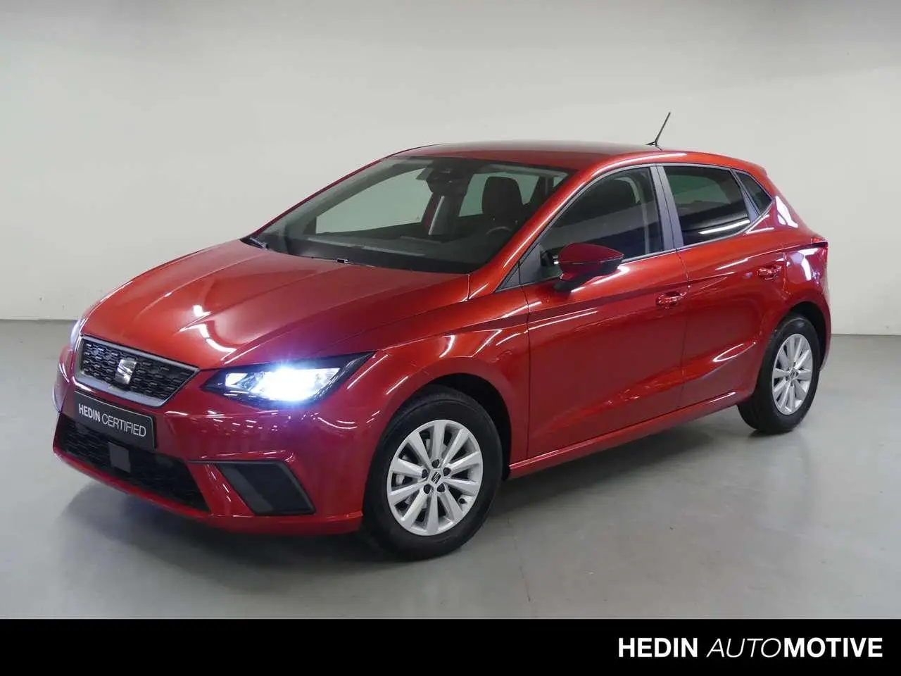 Photo 1 : Seat Ibiza 2023 Petrol