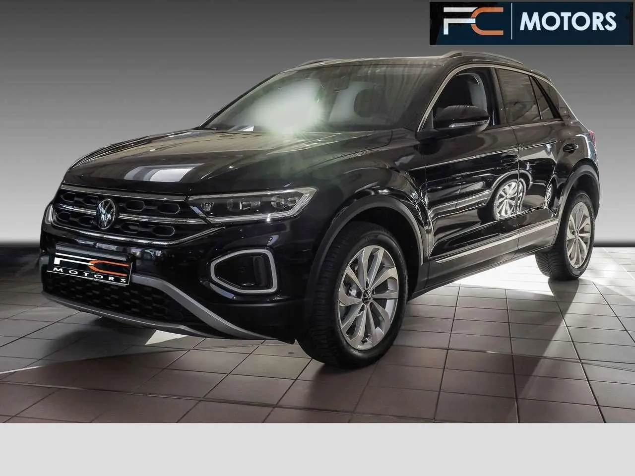 Photo 1 : Volkswagen T-roc 2023 Essence