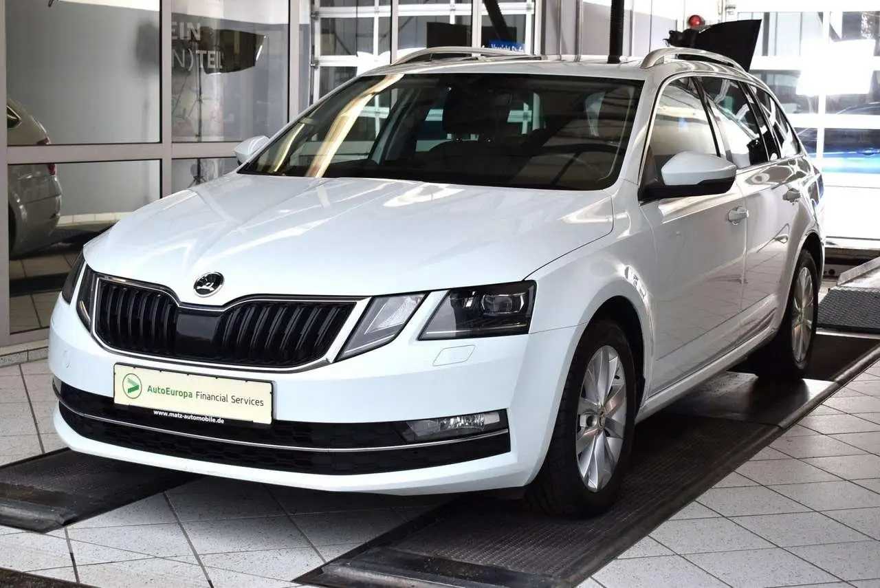 Photo 1 : Skoda Octavia 2019 Essence