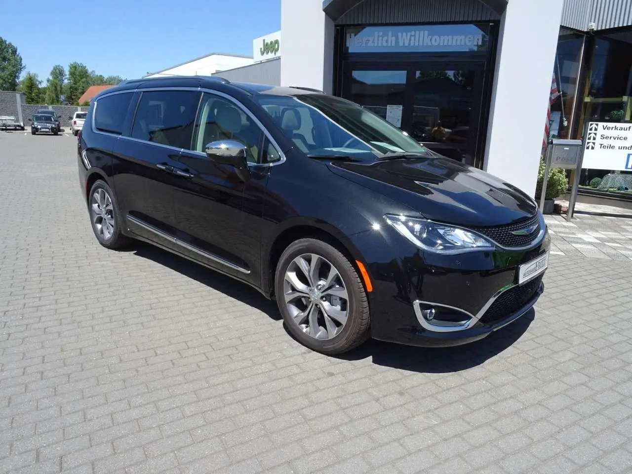 Photo 1 : Chrysler Pacifica 2019 Petrol