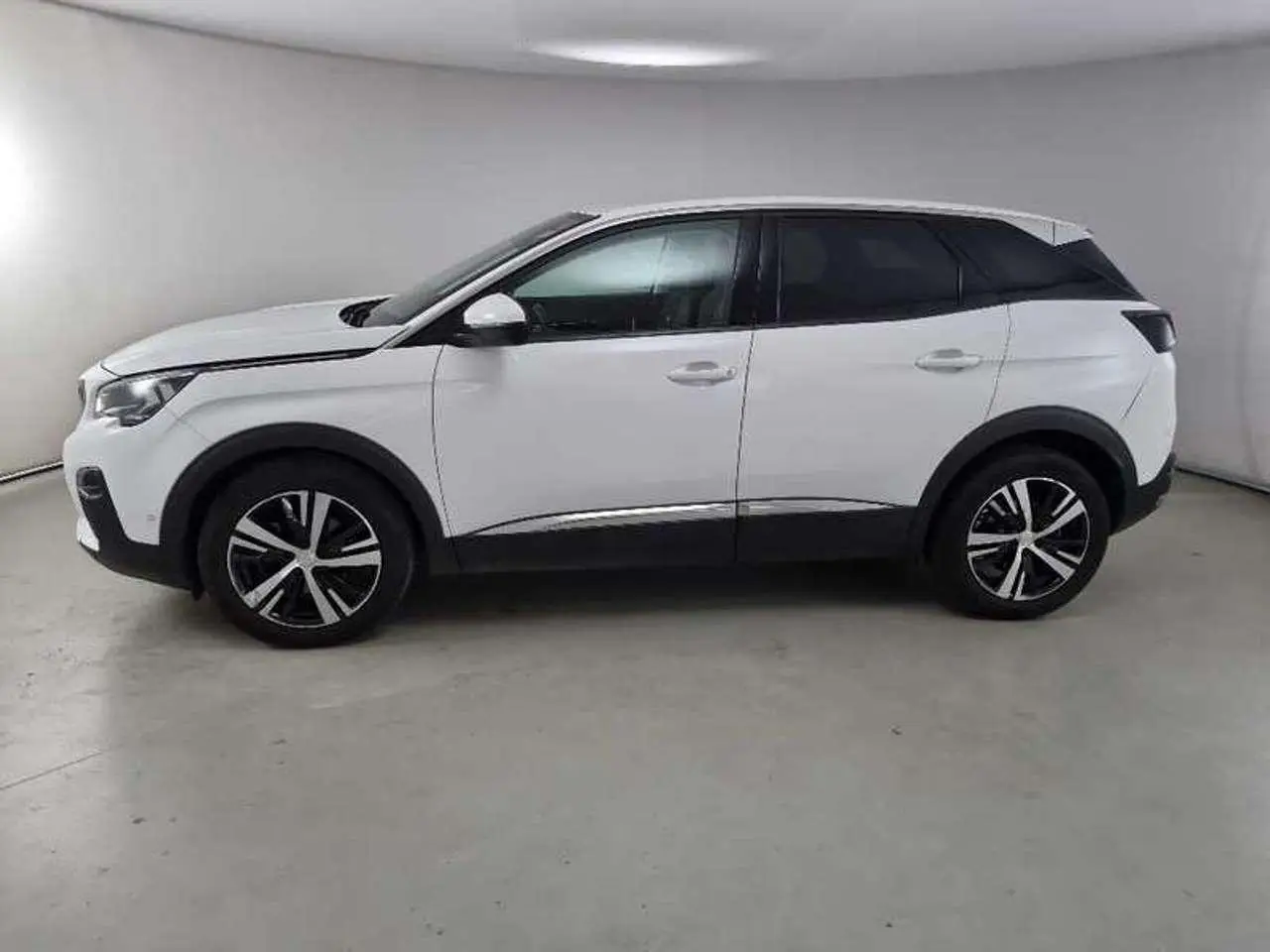 Photo 1 : Peugeot 3008 2019 Diesel