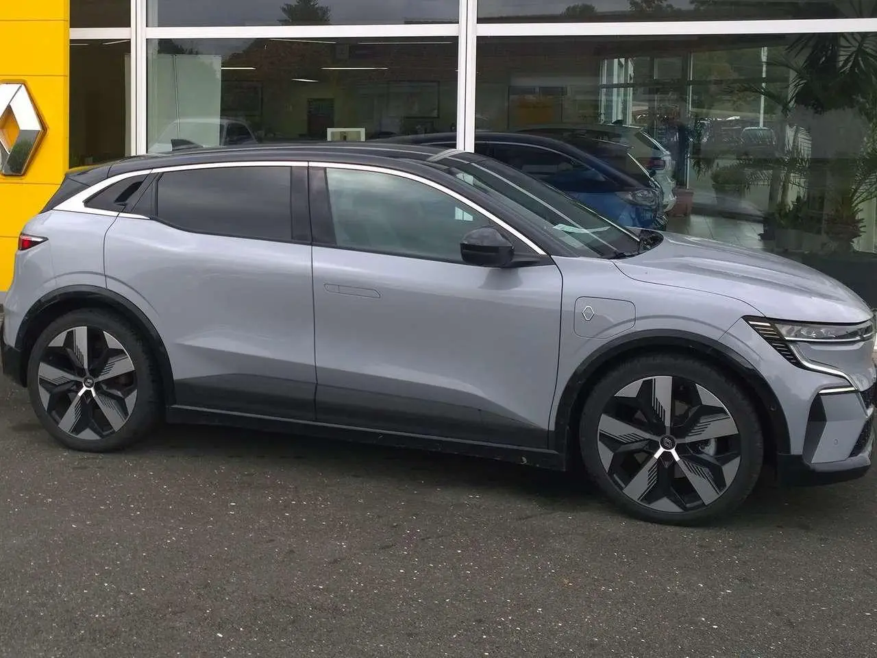 Photo 1 : Renault Megane 2022 Electric