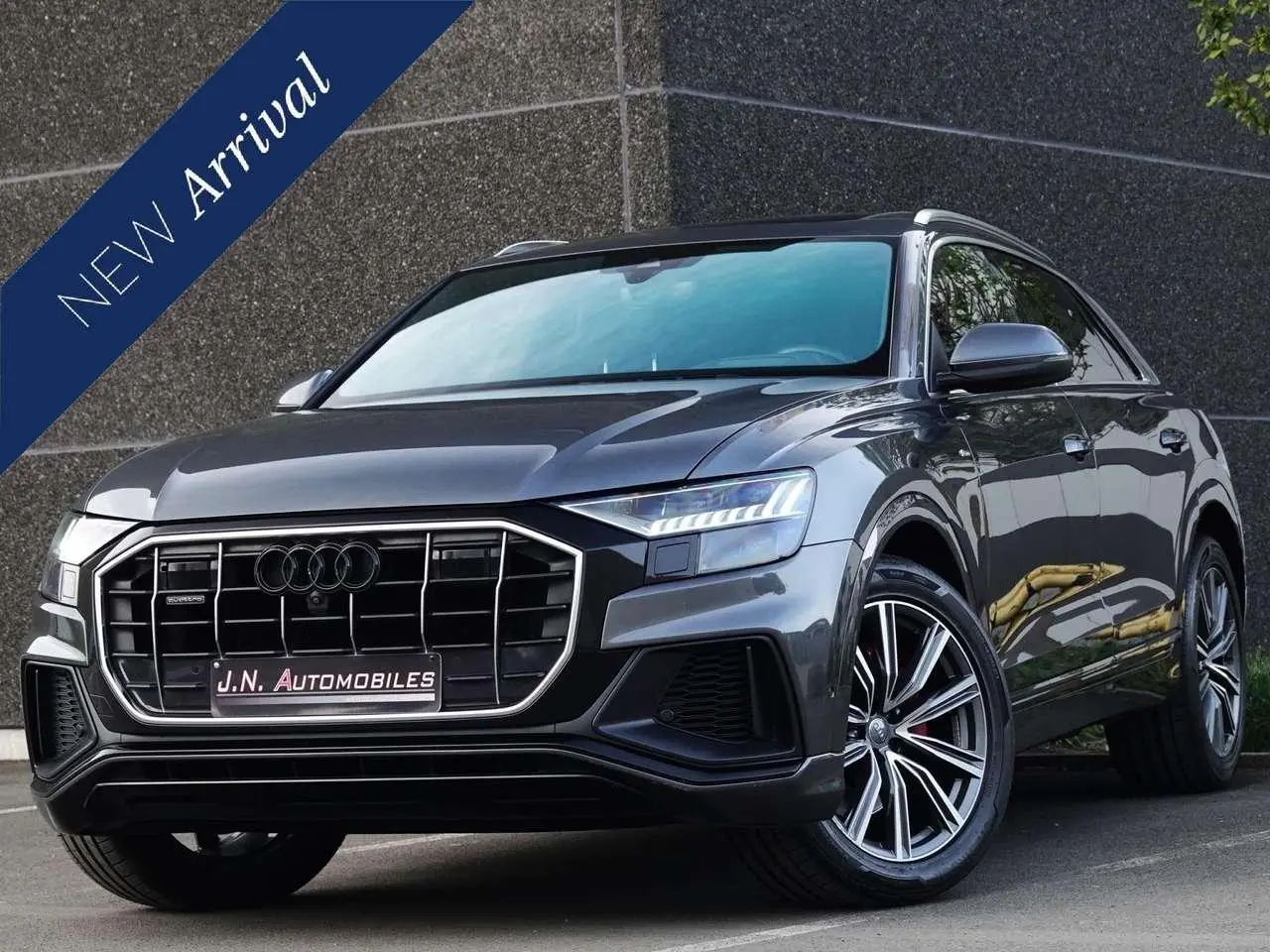 Photo 1 : Audi Q8 2019 Diesel