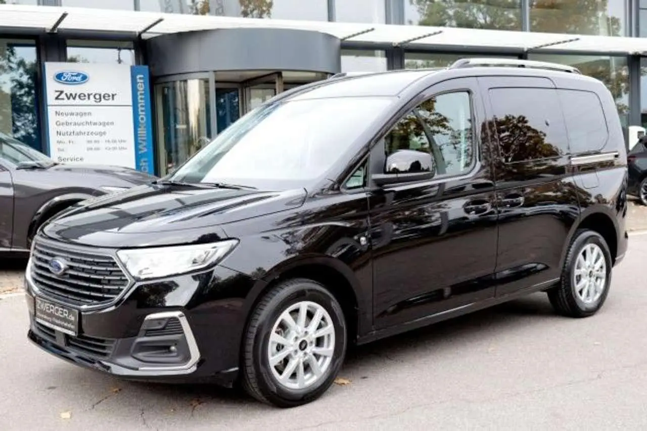 Photo 1 : Ford Tourneo 2024 Diesel