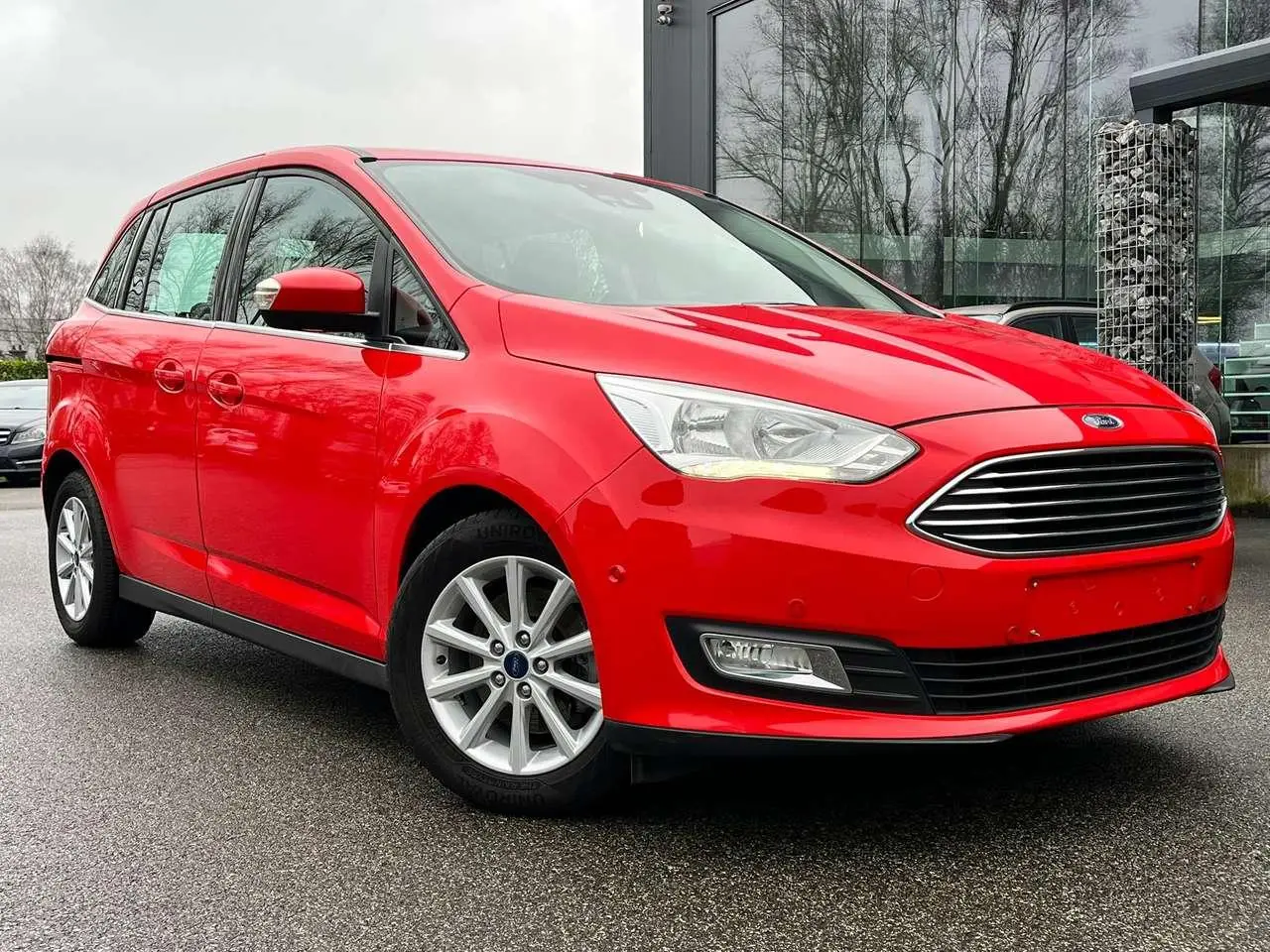 Photo 1 : Ford Grand C-max 2016 Petrol