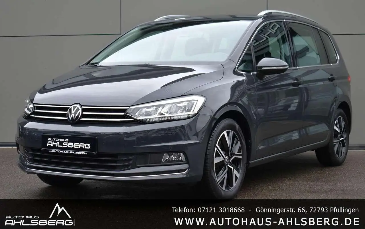 Photo 1 : Volkswagen Touran 2020 Petrol