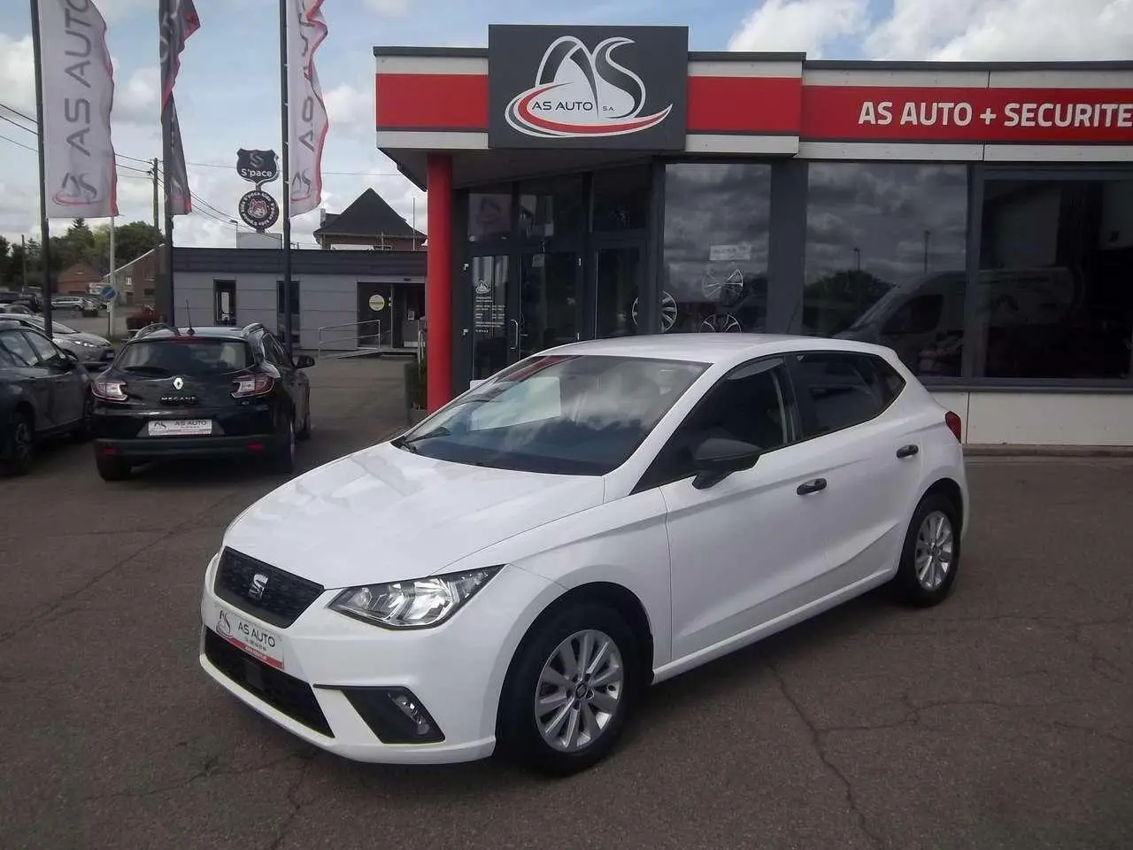 Photo 1 : Seat Ibiza 2021 Essence