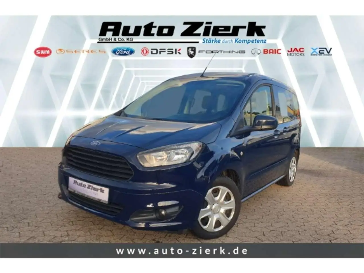 Photo 1 : Ford Tourneo 2017 Essence