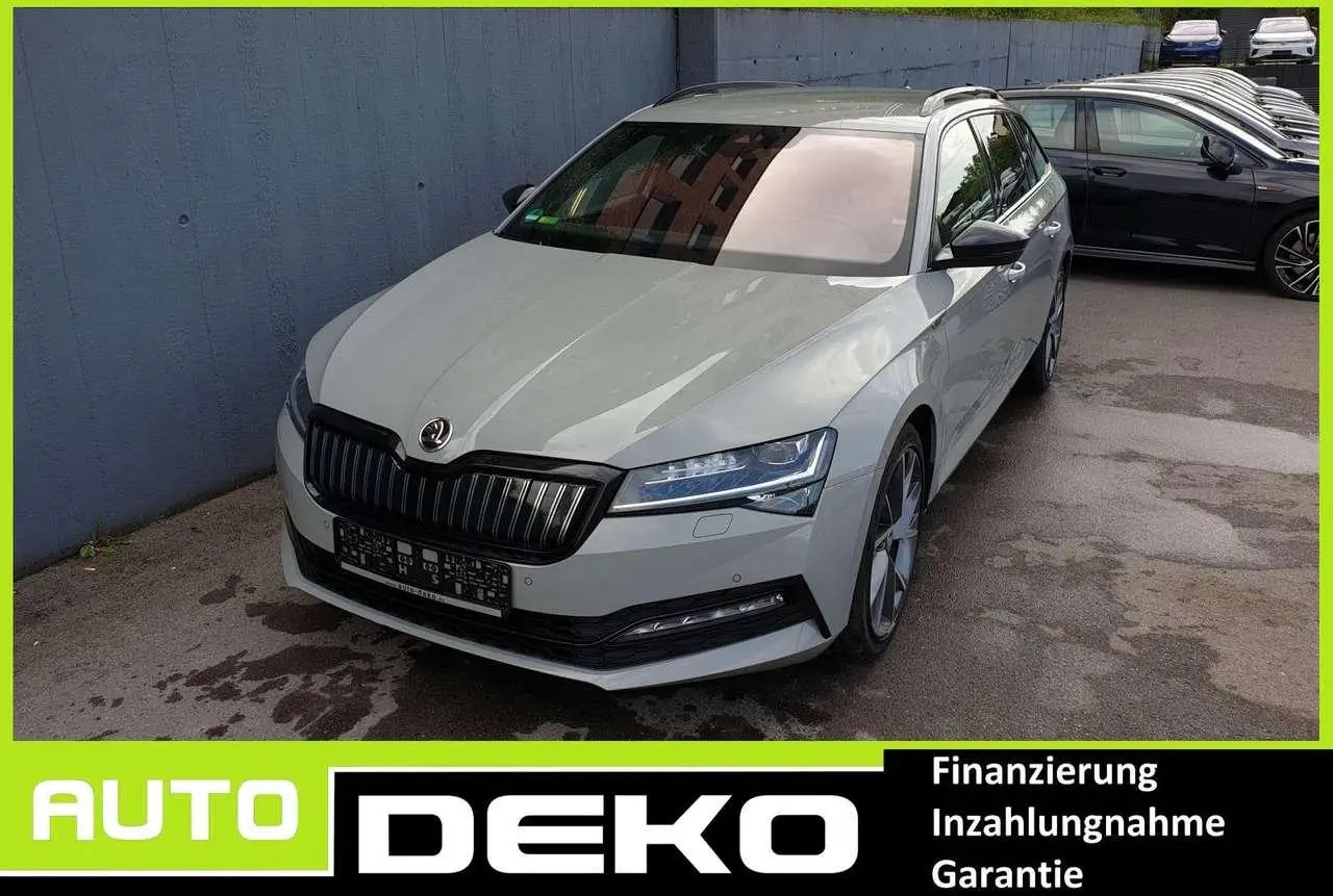 Photo 1 : Skoda Superb 2021 Hybride