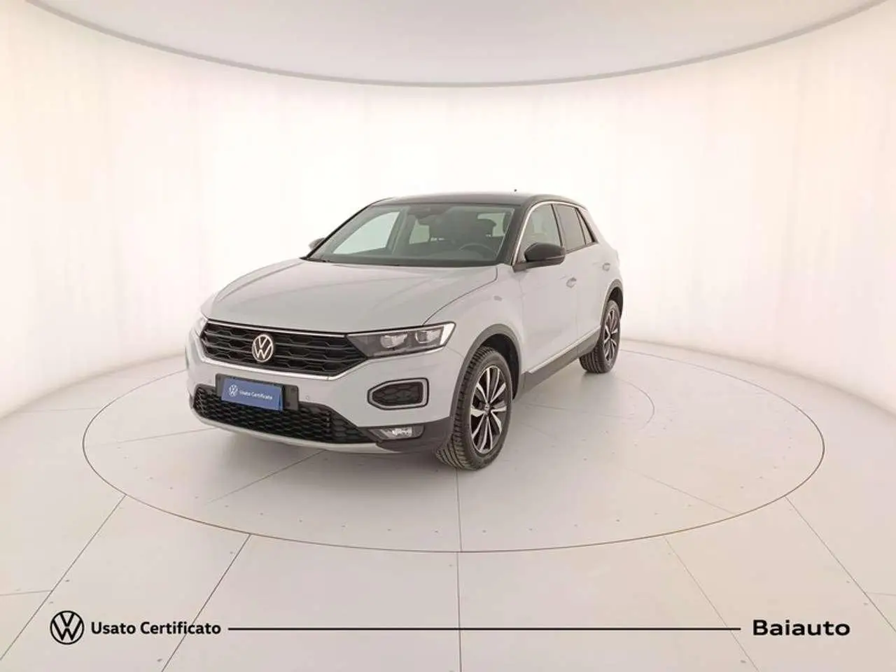 Photo 1 : Volkswagen T-roc 2021 Petrol