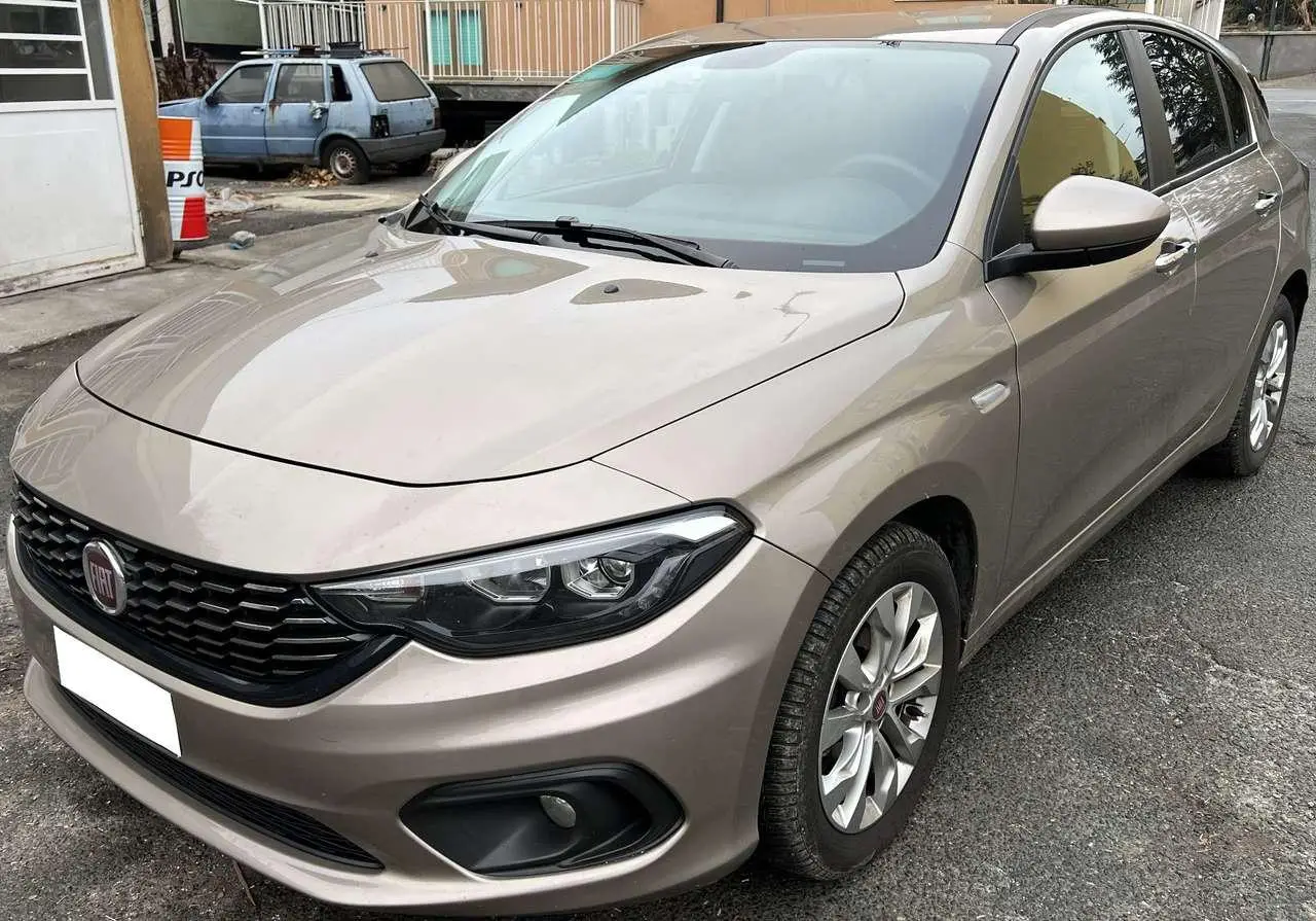 Photo 1 : Fiat Tipo 2018 LPG