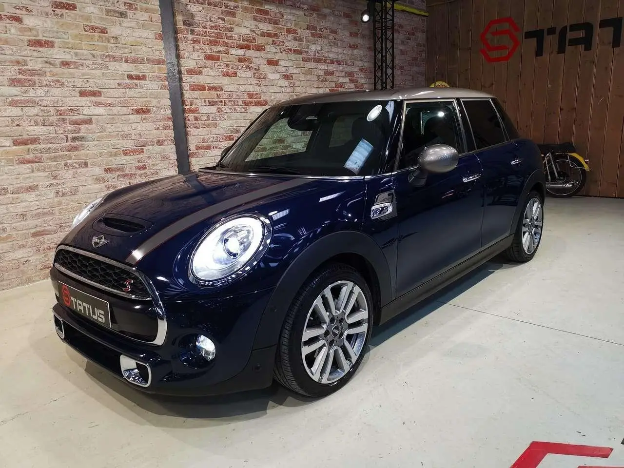 Photo 1 : Mini Cooper 2016 Petrol