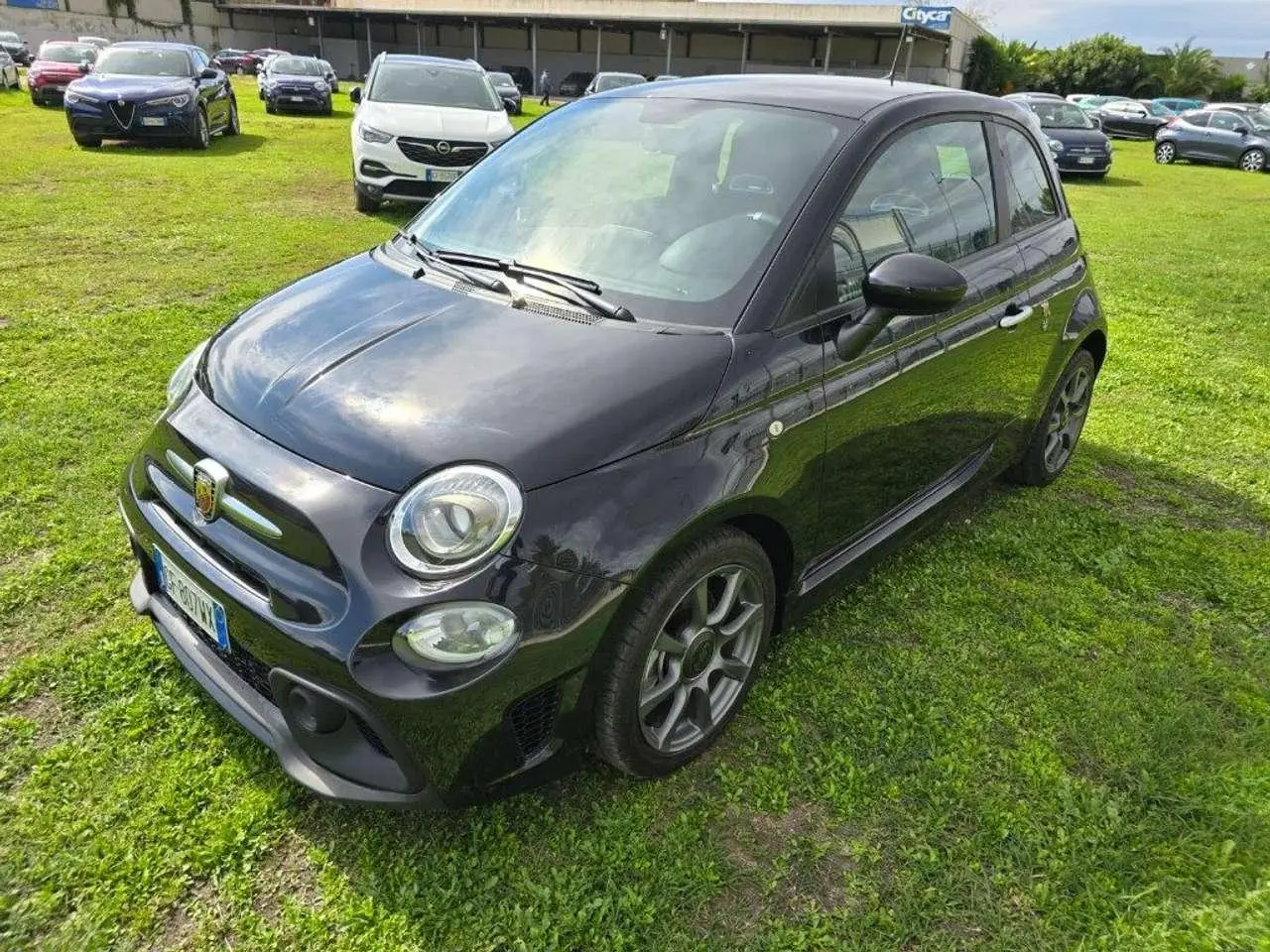 Photo 1 : Abarth 595 2021 Essence