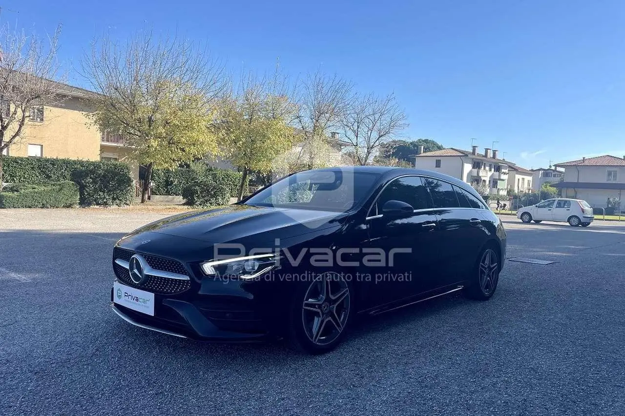 Photo 1 : Mercedes-benz Classe Cla 2021 Petrol