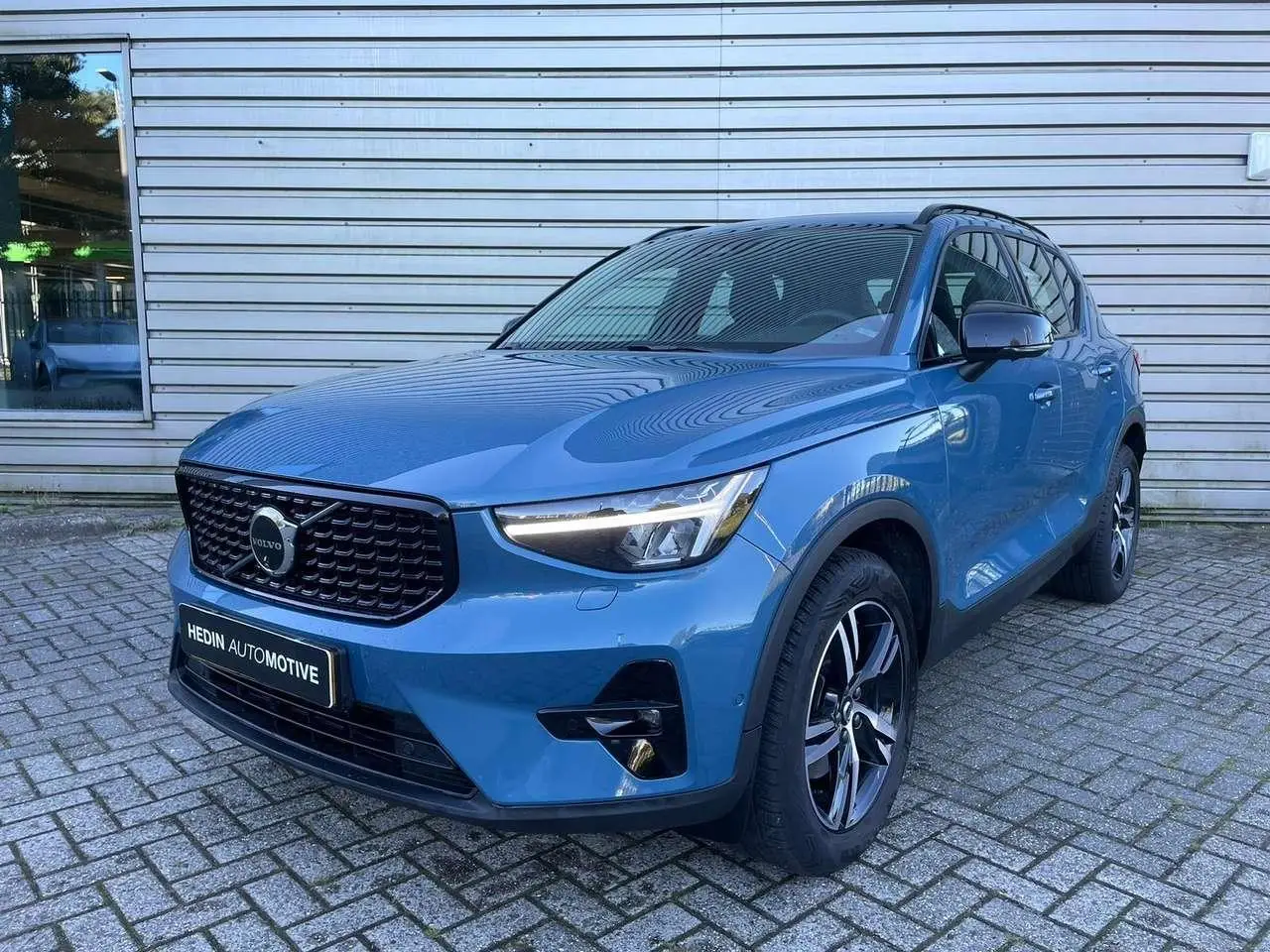 Photo 1 : Volvo Xc40 2023 Hybrid