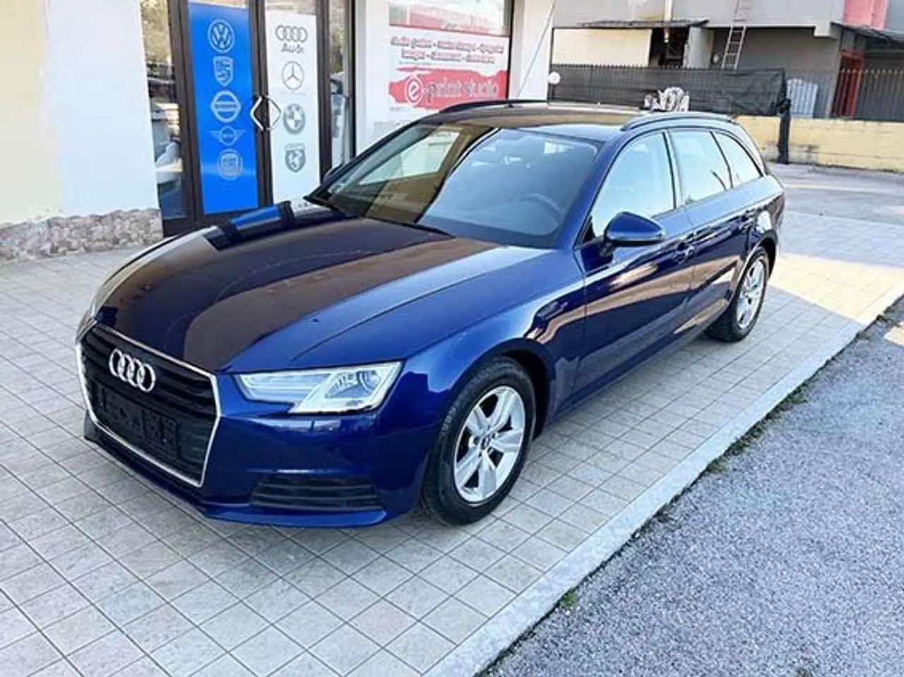 Photo 1 : Audi A4 2016 Diesel