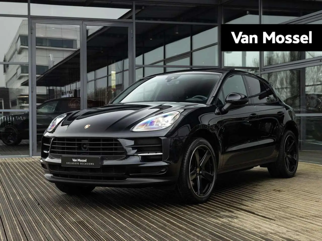 Photo 1 : Porsche Macan 2019 Essence