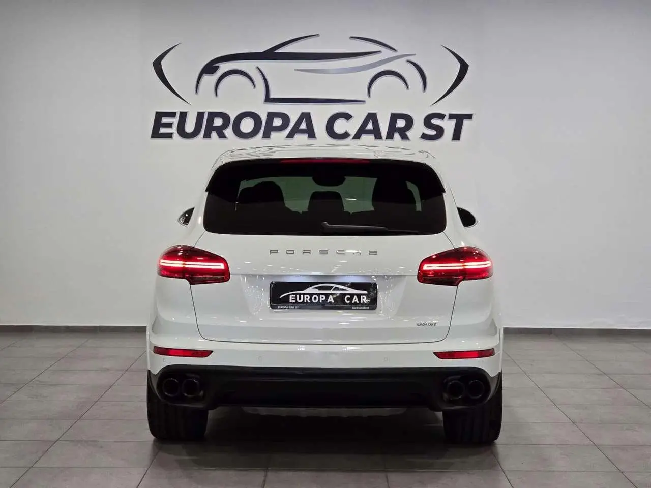 Photo 1 : Porsche Cayenne 2016 Diesel