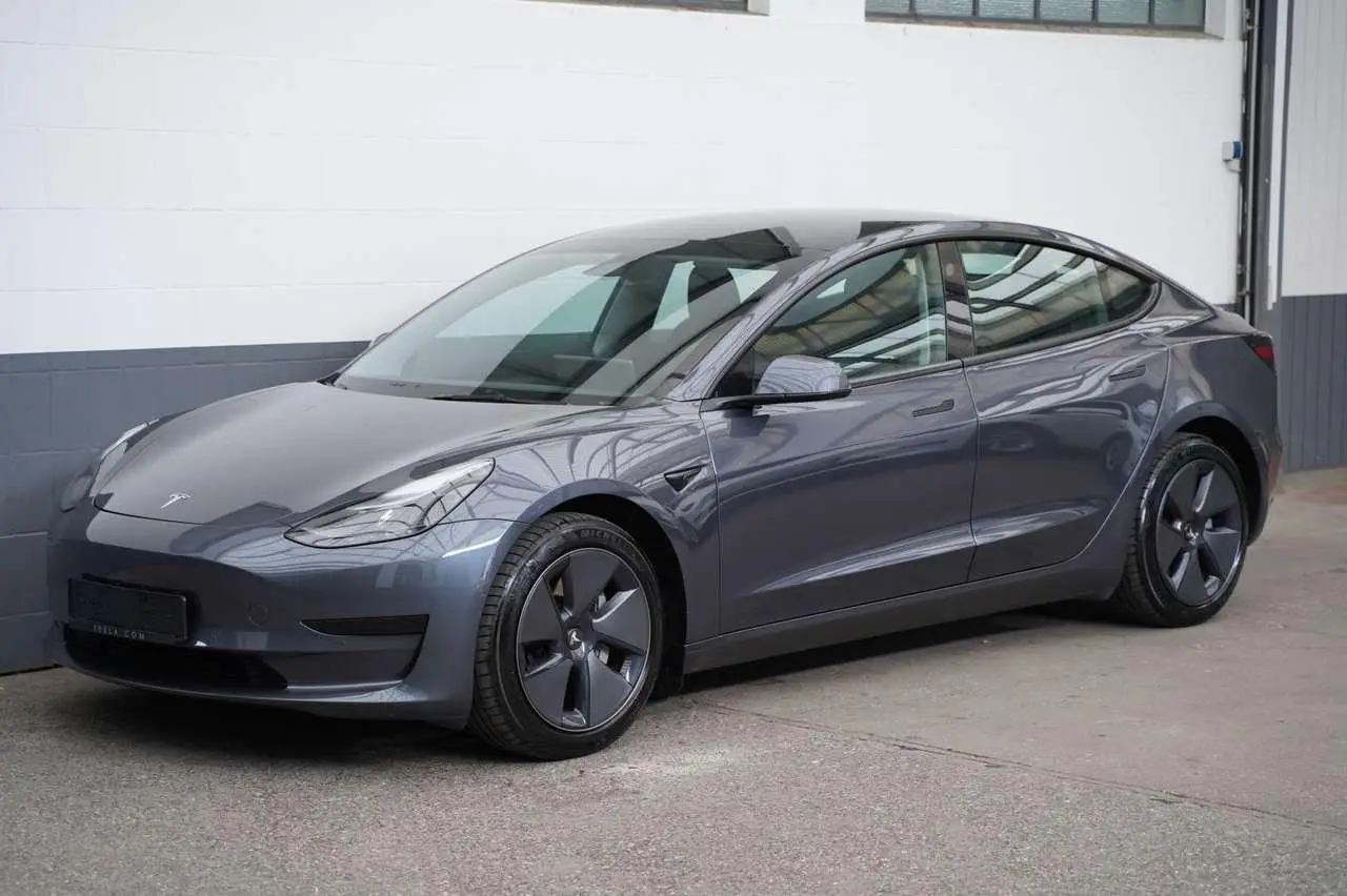 Photo 1 : Tesla Model 3 2022 Electric