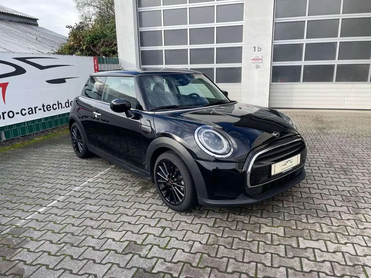 Photo 1 : Mini One 2021 Petrol