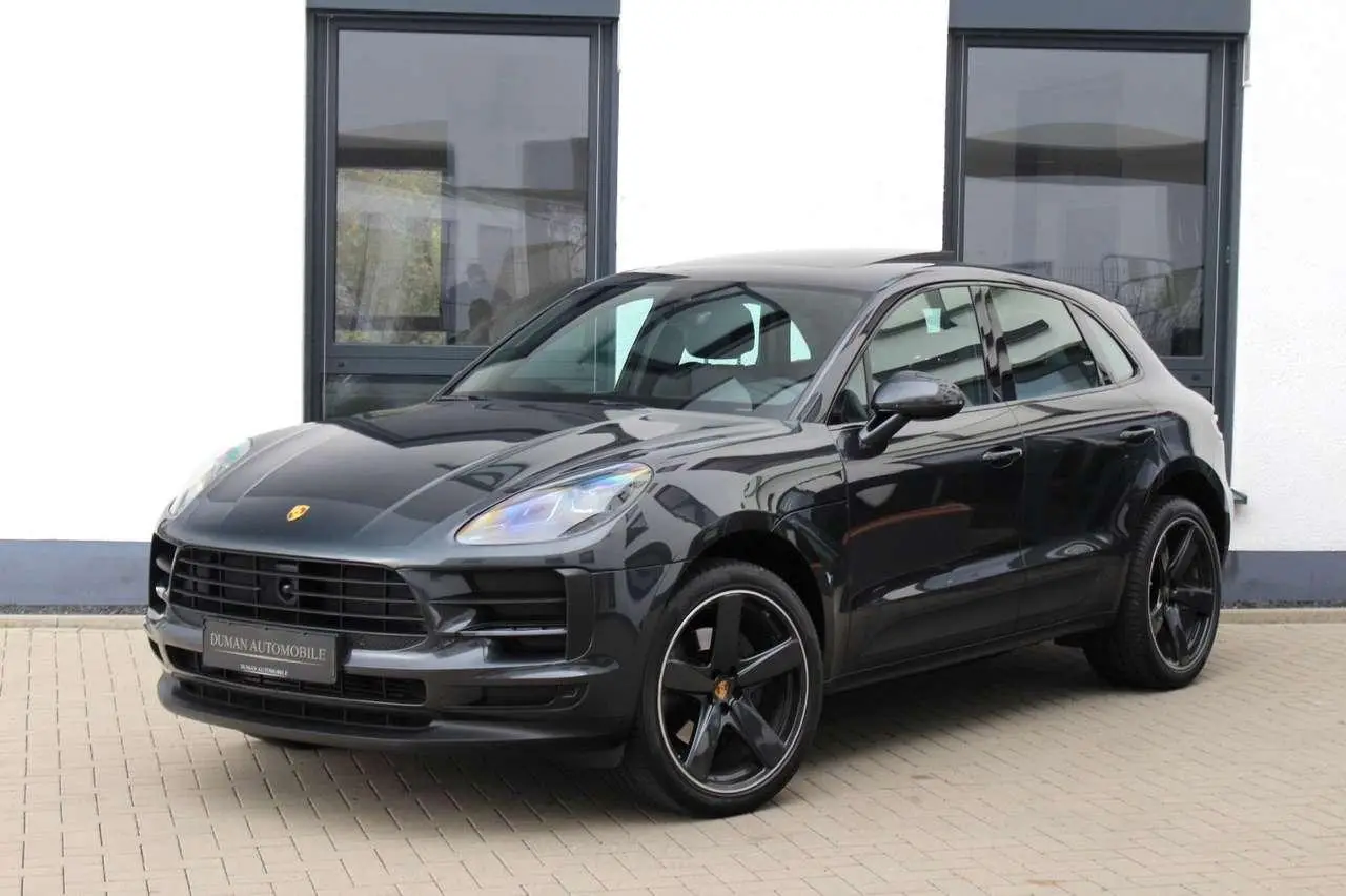 Photo 1 : Porsche Macan 2020 Petrol