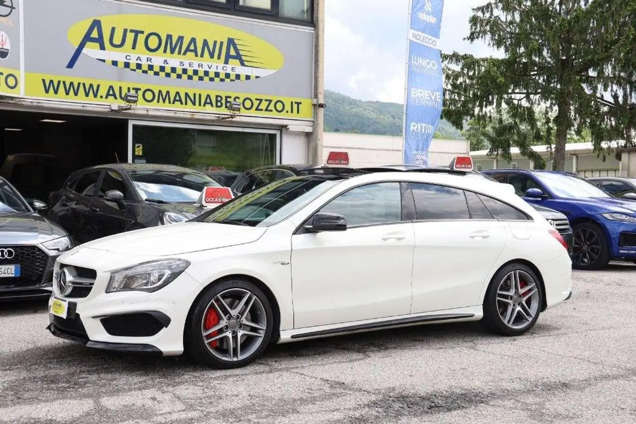 Photo 1 : Mercedes-benz Classe Cla 2016 Essence