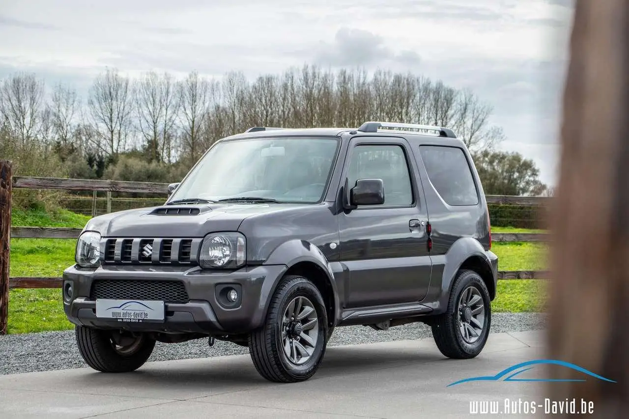 Photo 1 : Suzuki Jimny 2016 Essence