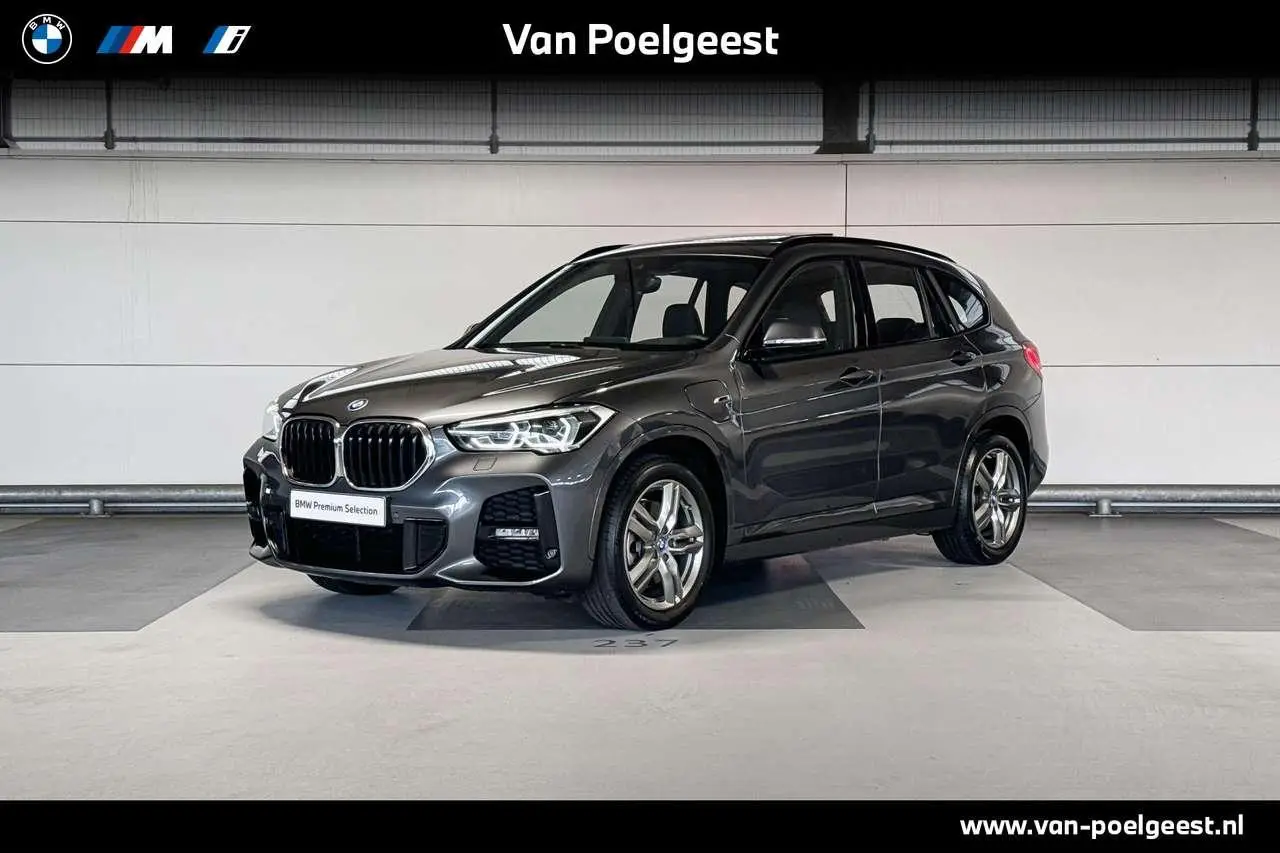 Photo 1 : Bmw X1 2021 Hybride