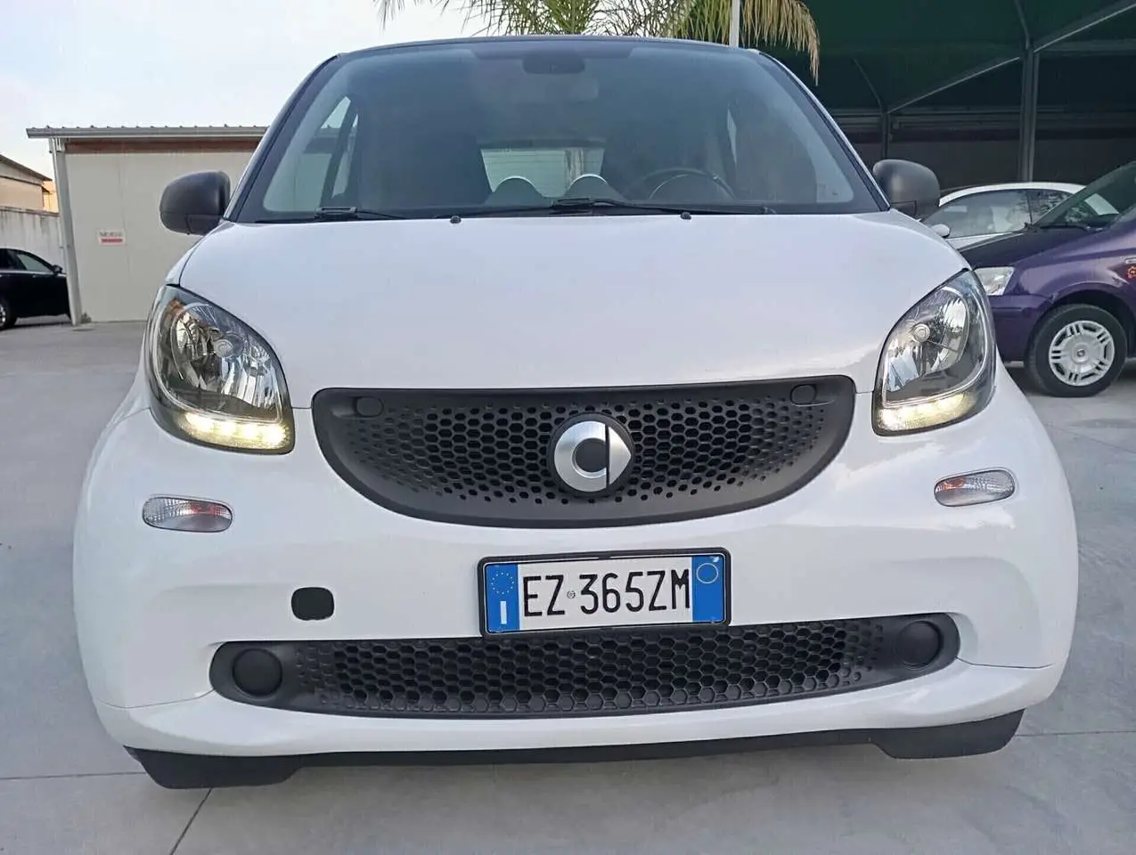 Photo 1 : Smart Fortwo 2015 Petrol