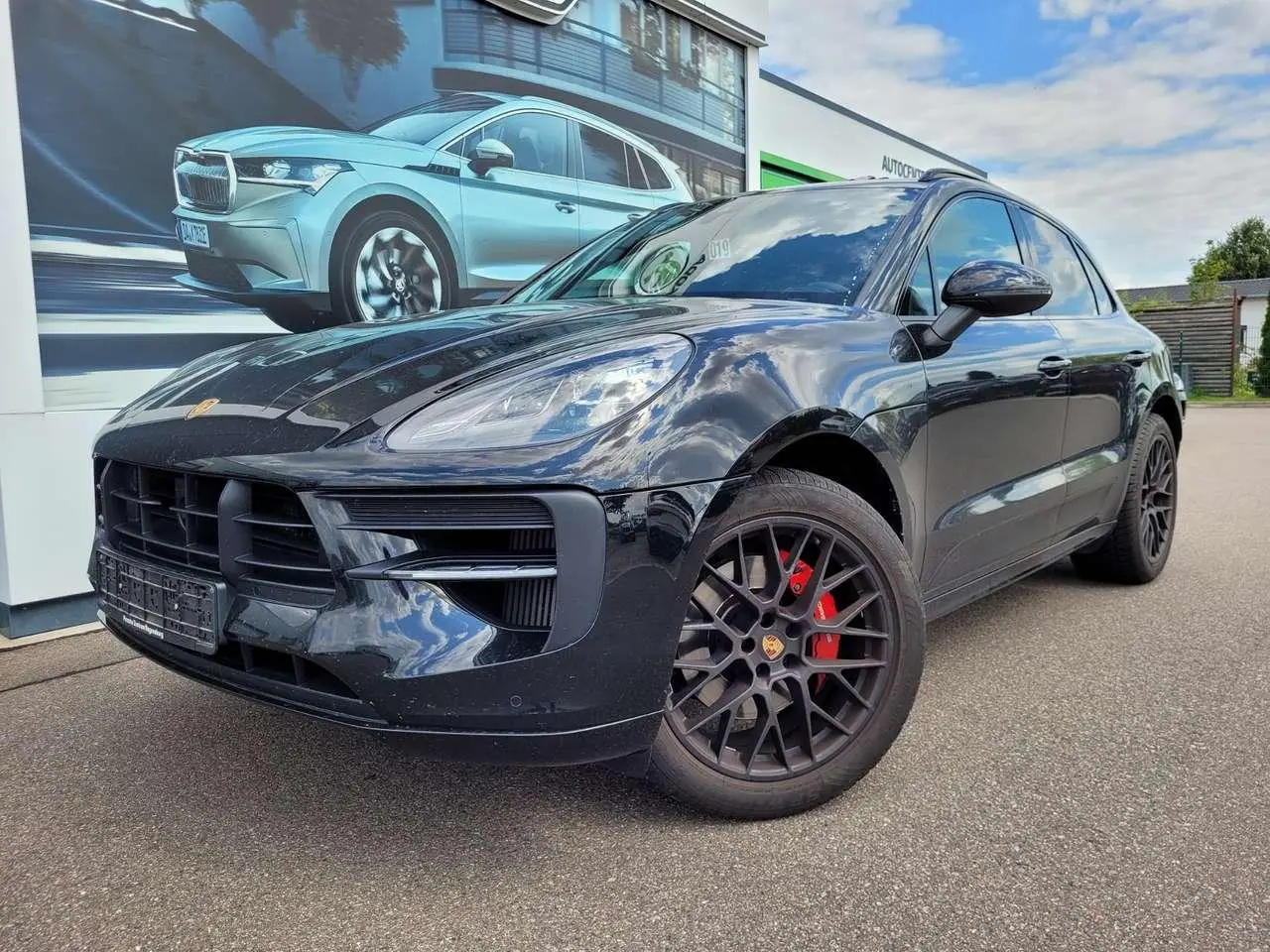 Photo 1 : Porsche Macan 2020 Petrol