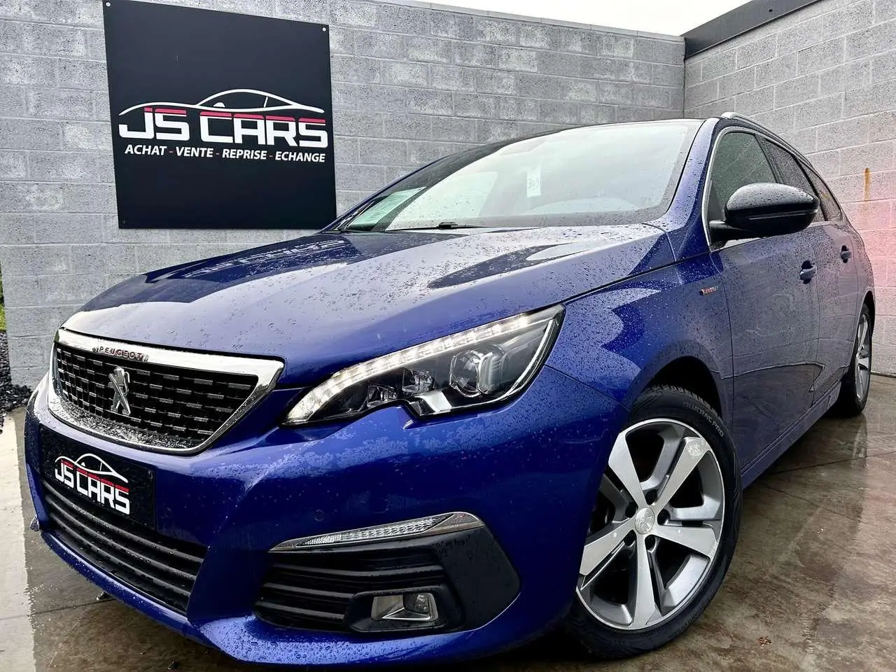 Photo 1 : Peugeot 308 2018 Essence