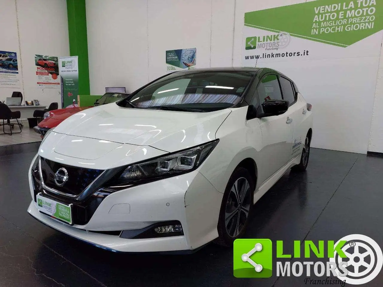 Photo 1 : Nissan Leaf 2020 Electric