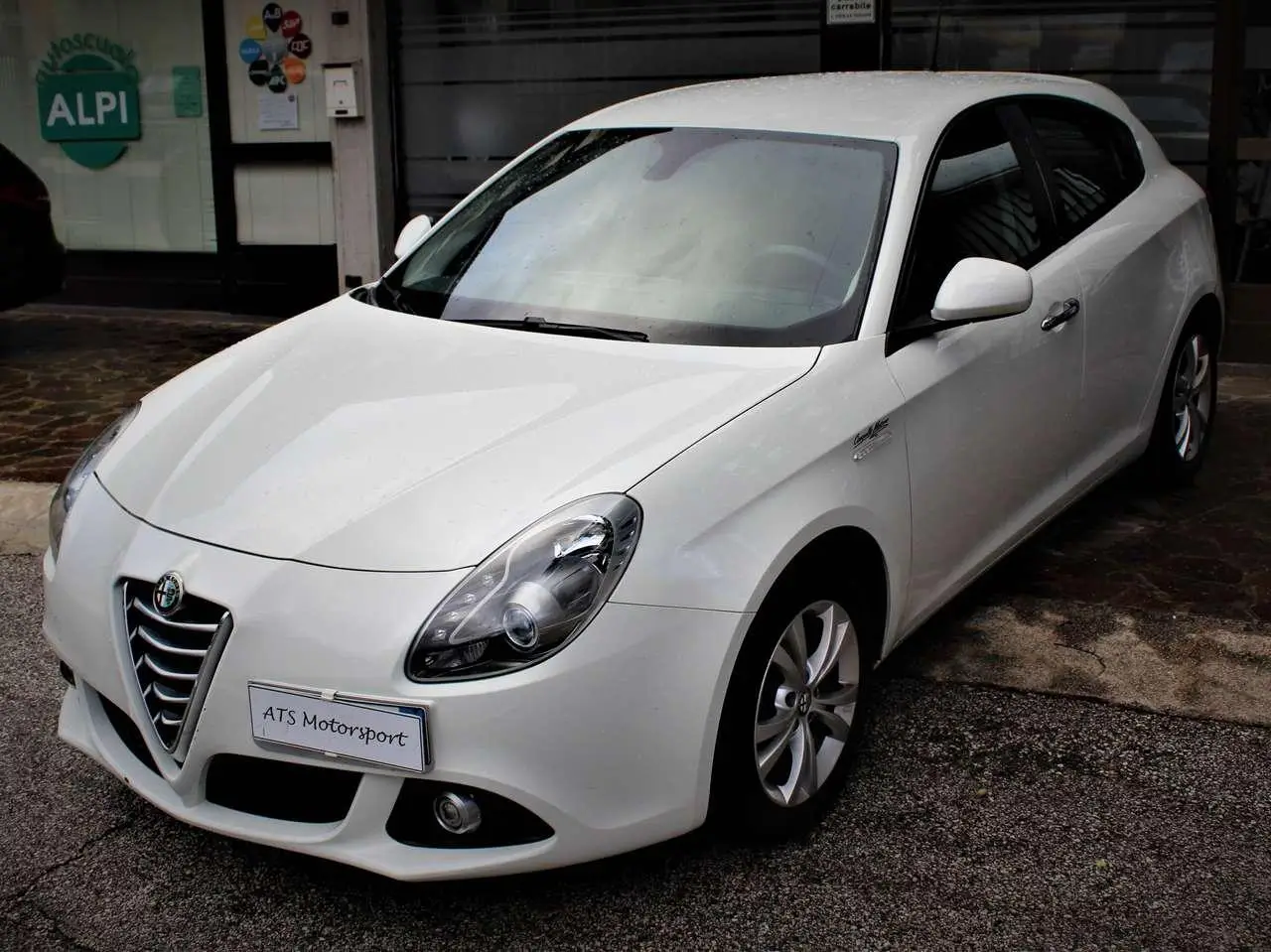 Photo 1 : Alfa Romeo Giulietta 2015 Diesel