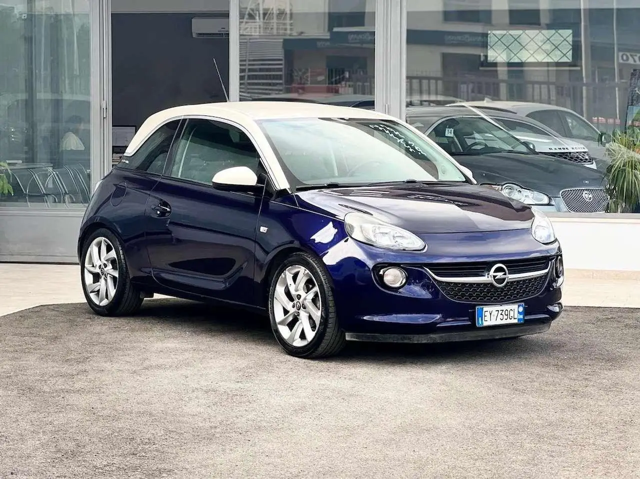 Photo 1 : Opel Adam 2015 Petrol