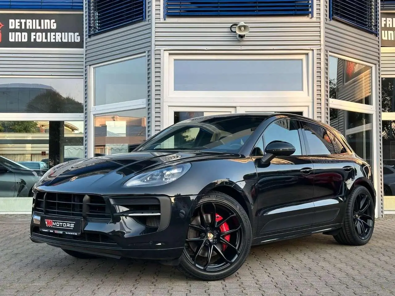 Photo 1 : Porsche Macan 2020 Petrol